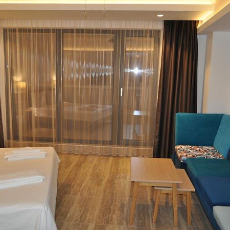 Hotel Tyulenovo Bilik gambar